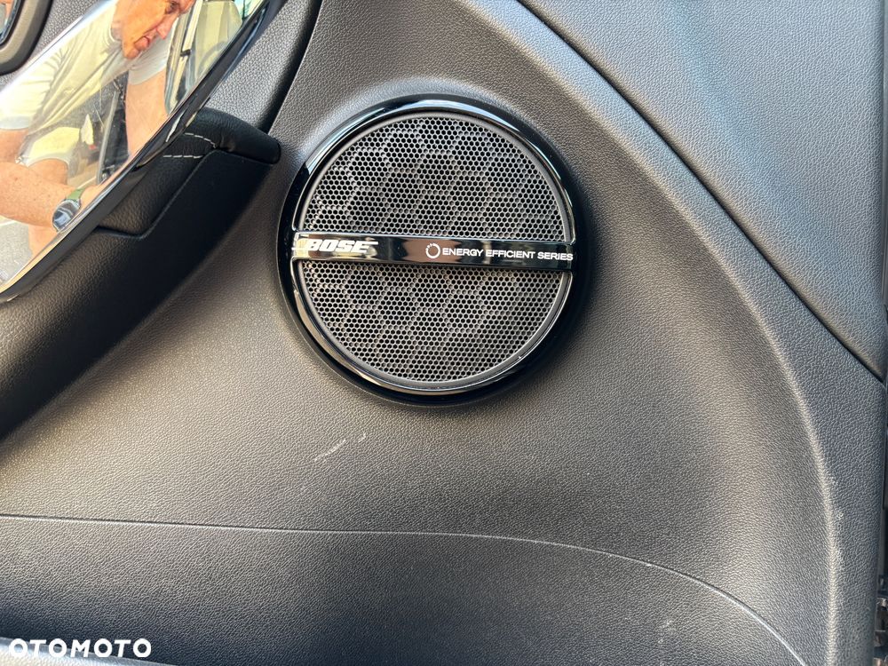 Renault Megane ENERGY dCi 110 Start & Stop Bose Edition - 12