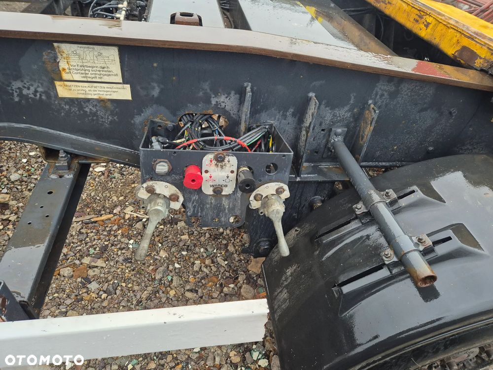 Schmitz Cargobull ACF 18 - 4