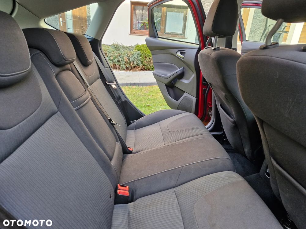 Ford Focus - 18