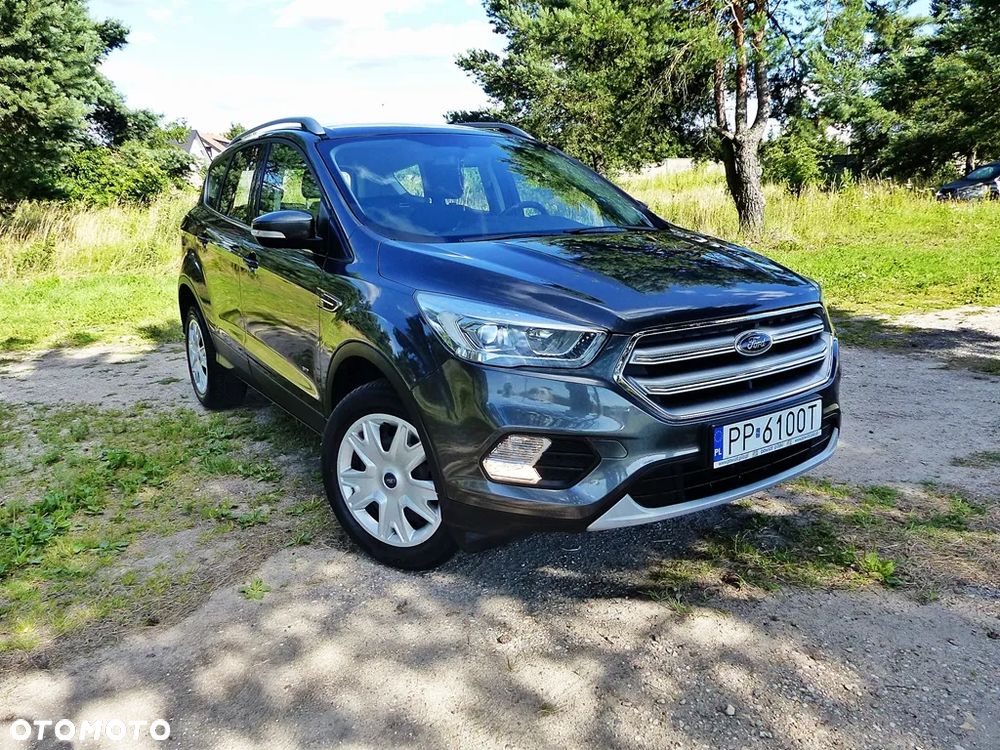 Ford Kuga 2.0 TDCi 4WD Titanium - 4