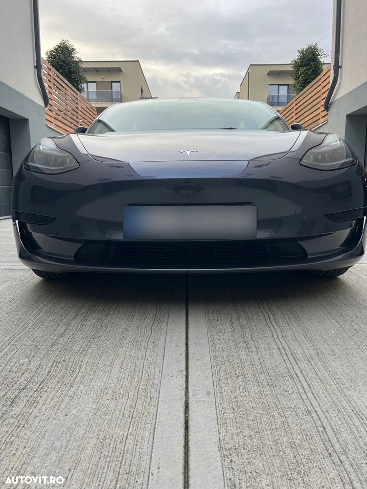 Tesla Model 3 Standard - 2