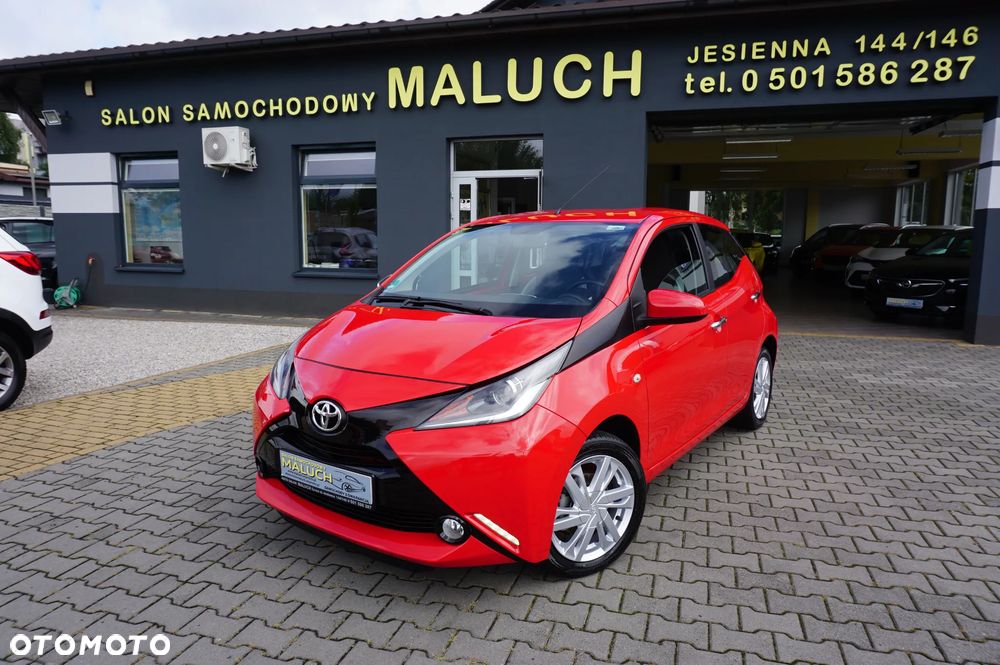 Toyota Aygo x-play Edition-S - 2