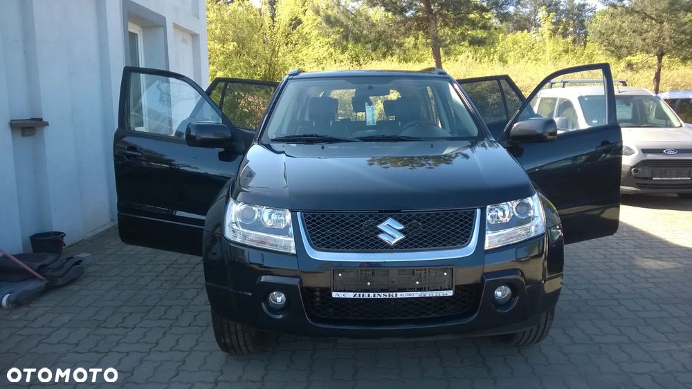 Suzuki Grand Vitara 2.0 Comfort - 18