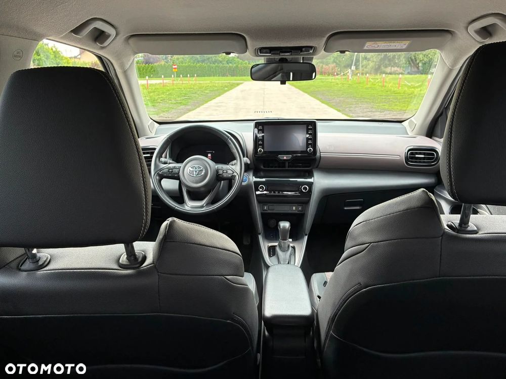 Toyota Yaris Cross - 13