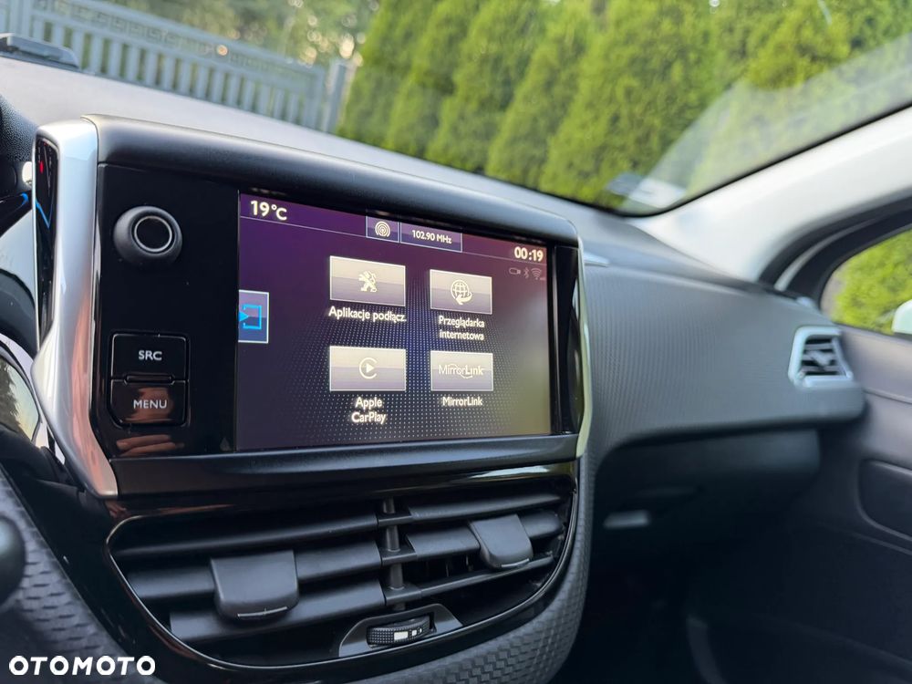 Peugeot 2008 BlueHDi FAP 120 STOP & START Allure - 26