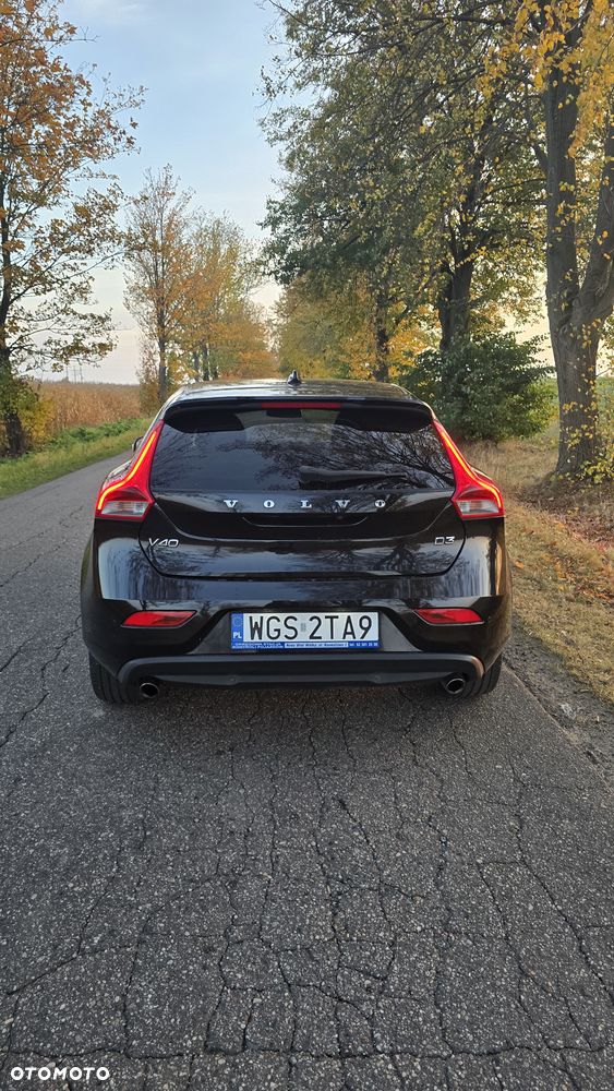 Volvo V40 2013 photo 4