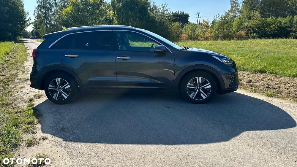 Kia Niro 1.6 GDI Hybrid Business Line - 12