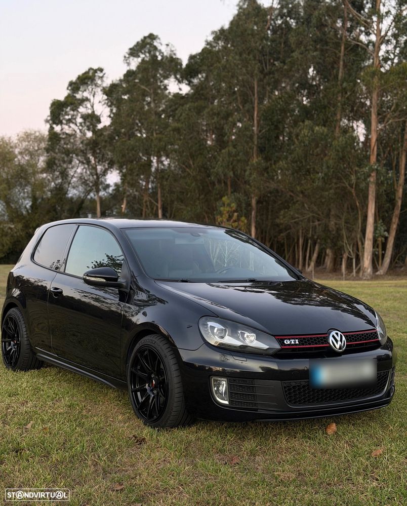 VW Golf 2.0 GTI DSG - 1