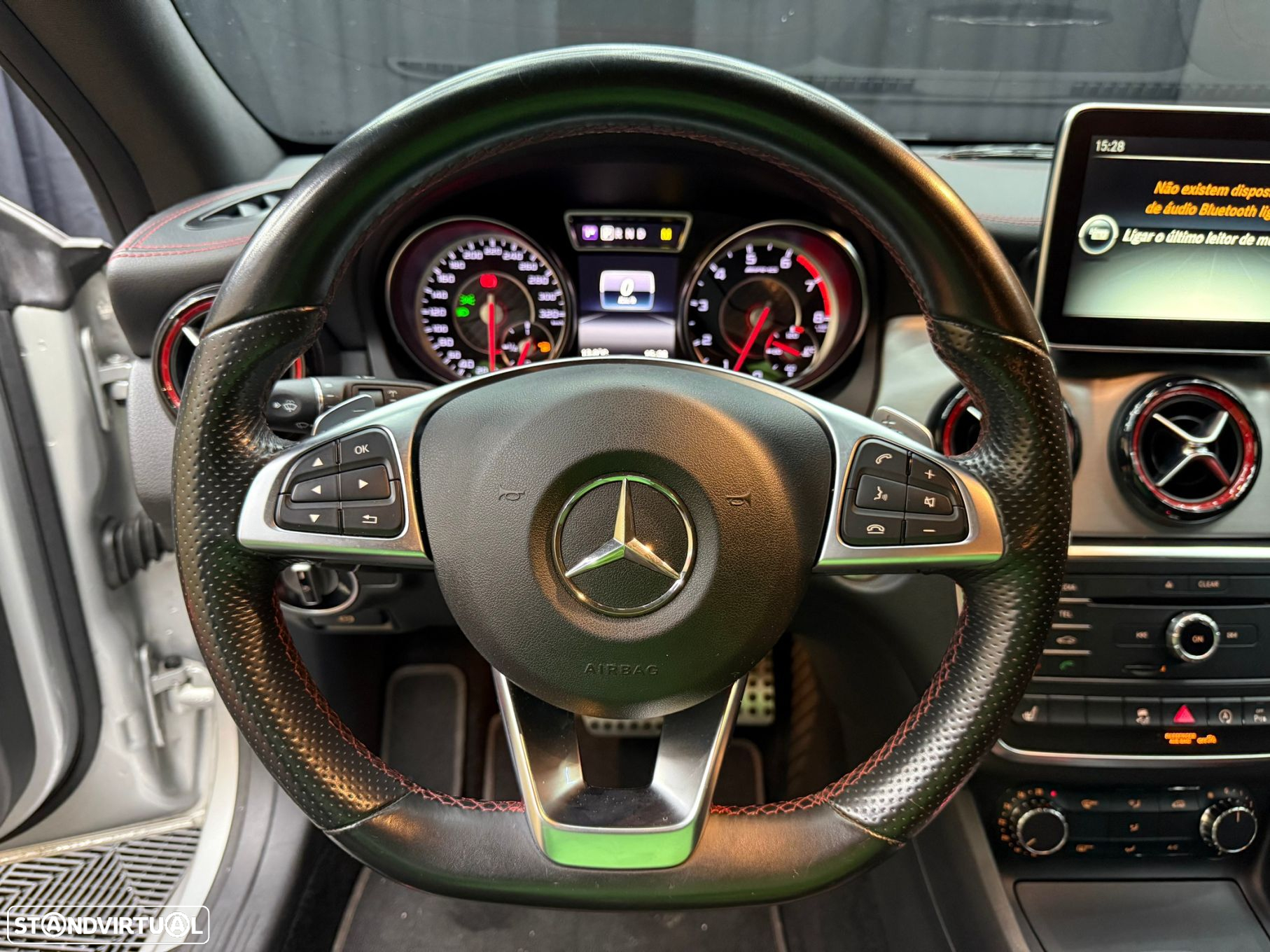 Mercedes-Benz CLA 45 AMG Shooting Brake 4-Matic - 23