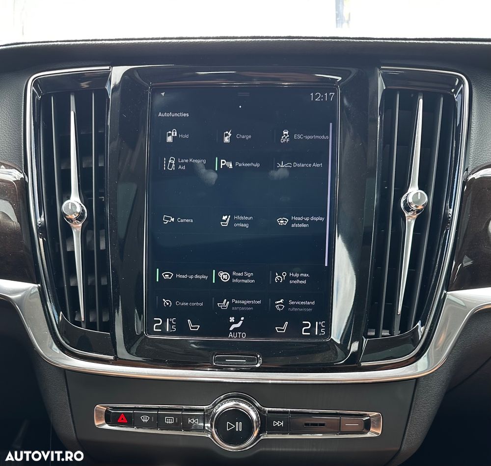 Volvo S90 T8 Recharge AWD Geartronic Inscription - 37