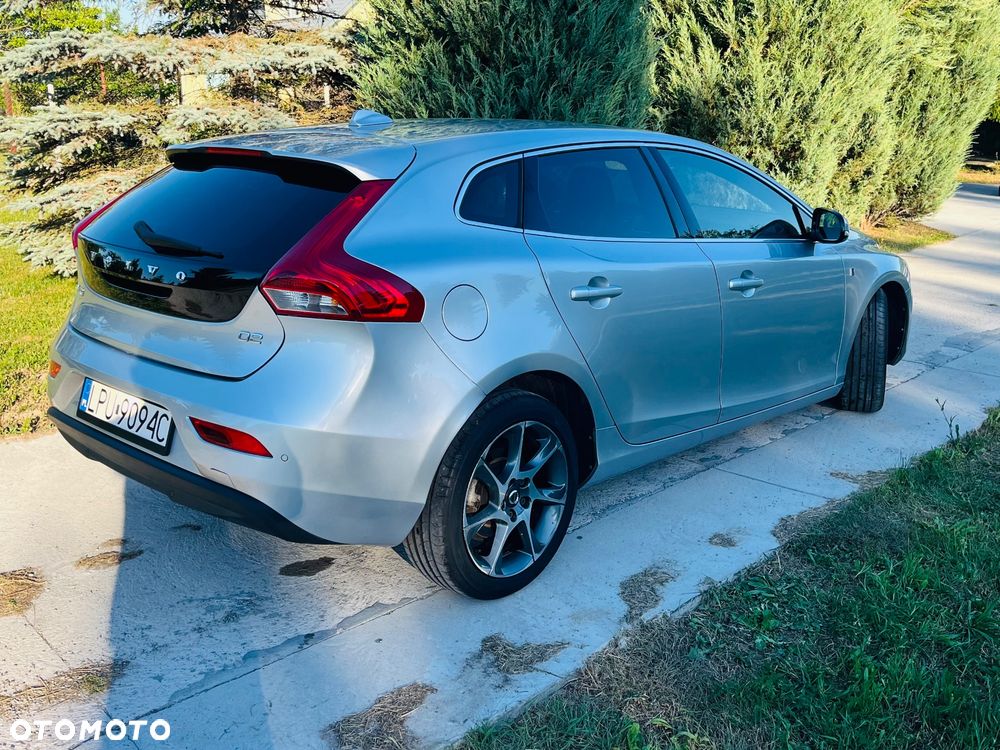 Volvo V40 D2 Drive-E Ocean Race - 4