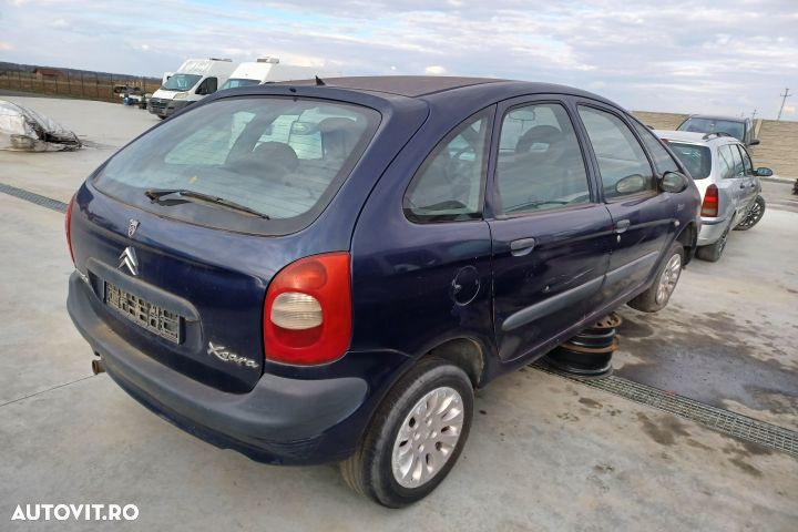 Pompa inalta presiune 1.4 HDI 0445010042 9637317380 Citroen Xsara Pic - 7