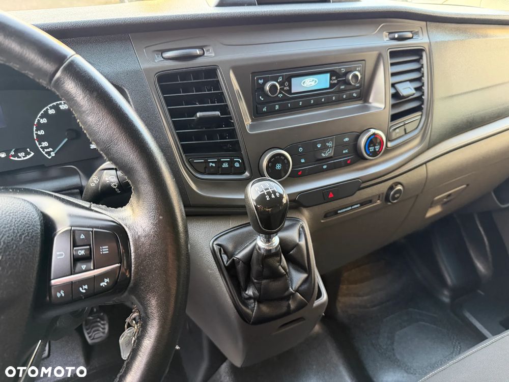 Ford Custom L1H1 - 12