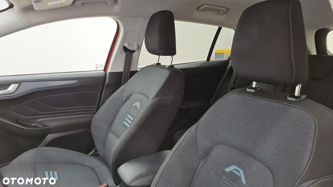Ford Focus - 16