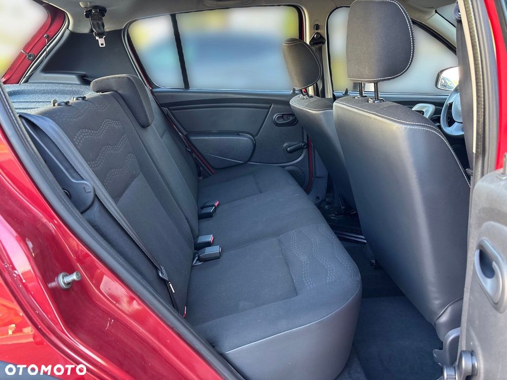 Dacia Sandero Stepway 1.5 dCi - 26