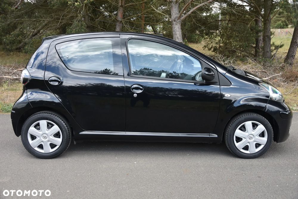 Toyota Aygo 1.0 VVT-i Luna EU5 - 14