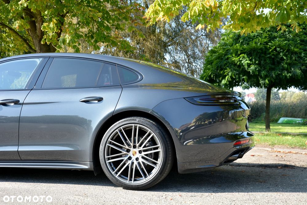 Porsche Panamera - 2