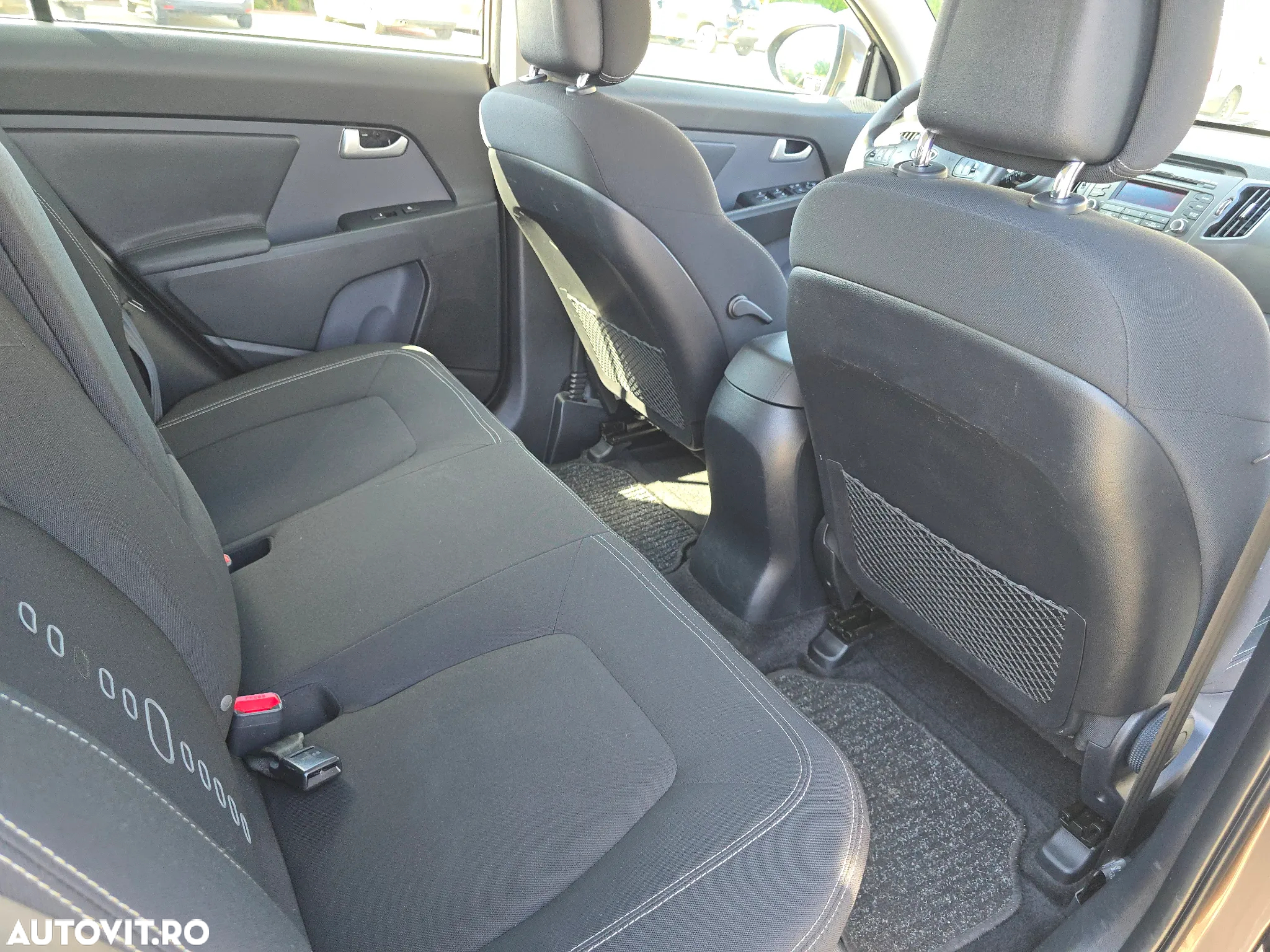 Kia Sportage 1.7 CRDI 2WD Edition 7 - 9