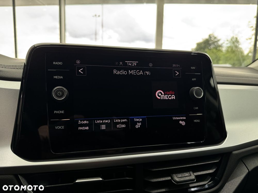 Volkswagen T-Roc 1.5 TSI Life DSG - 26