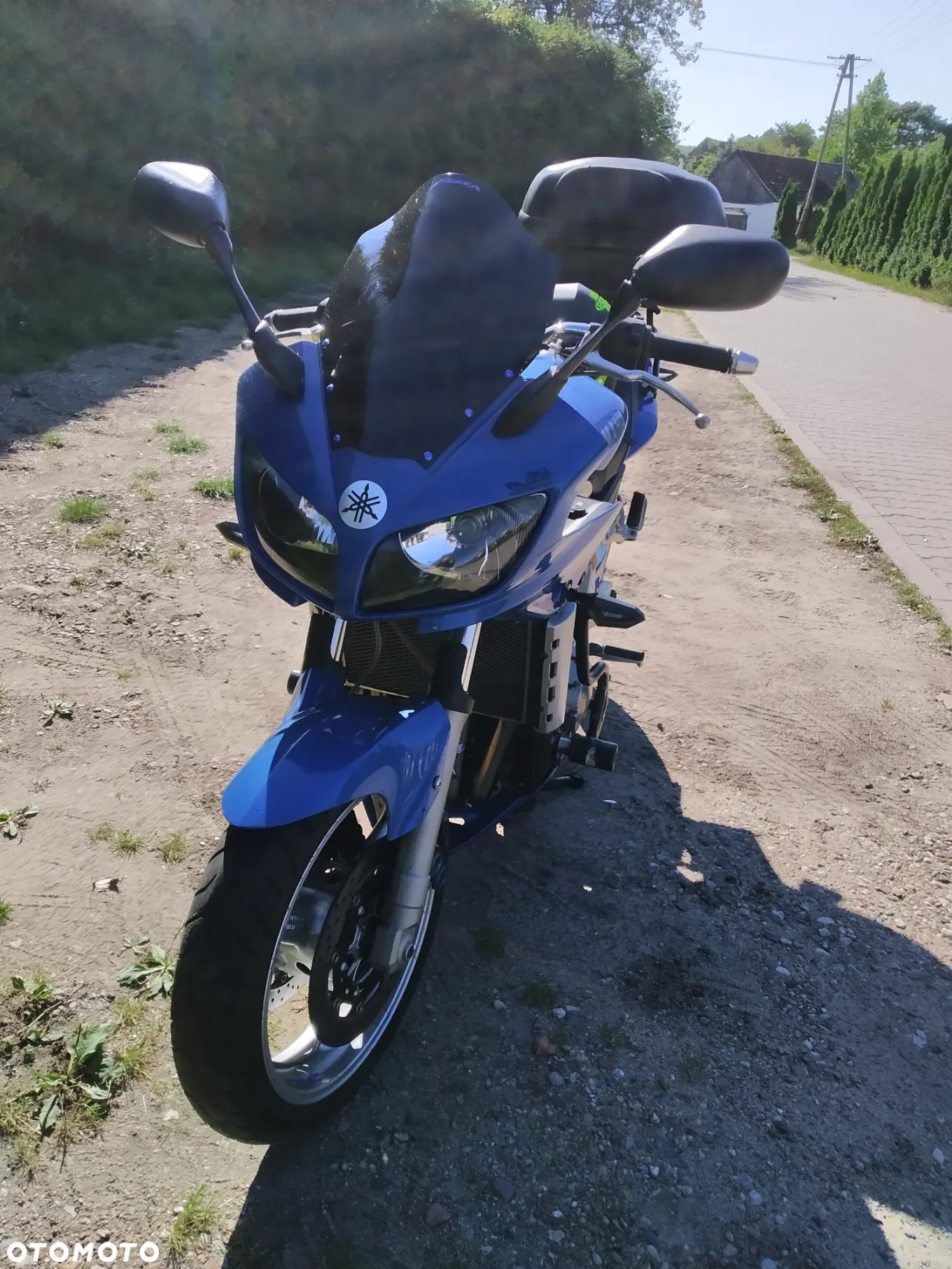 Yamaha FZS - 2