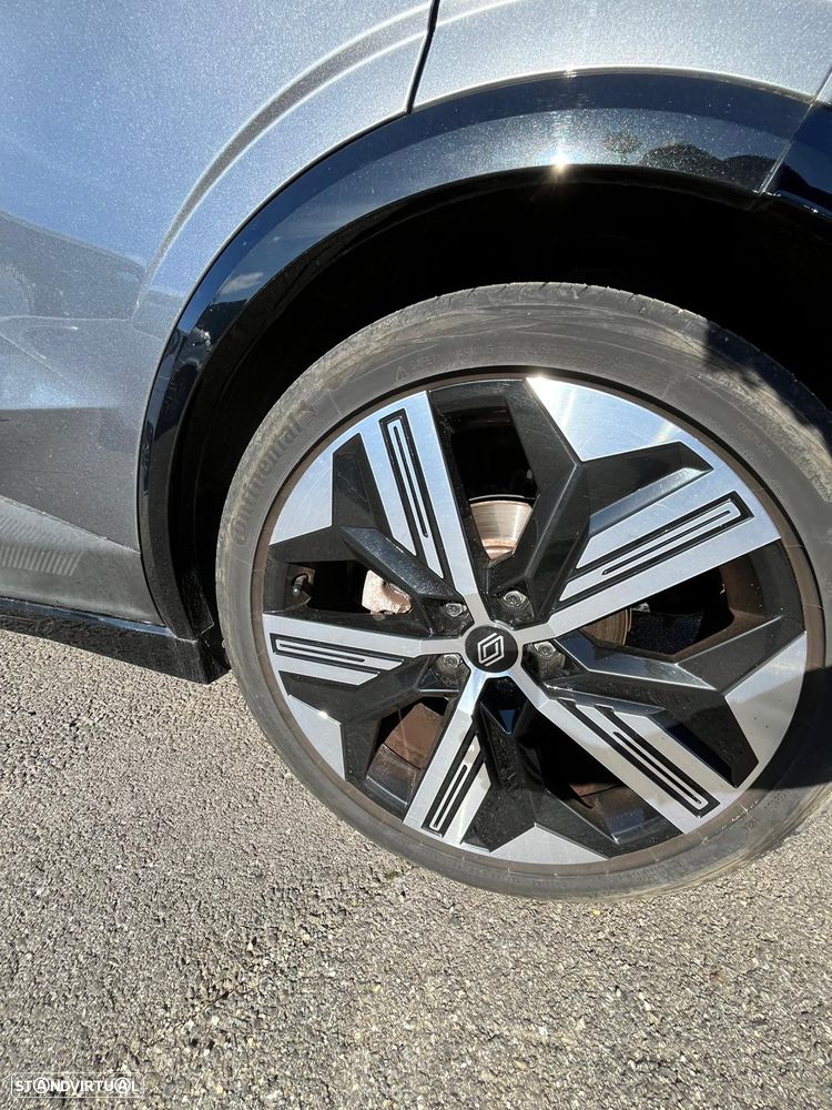 Renault Mégane E-Tech 220 Comfort Range Iconic - 11