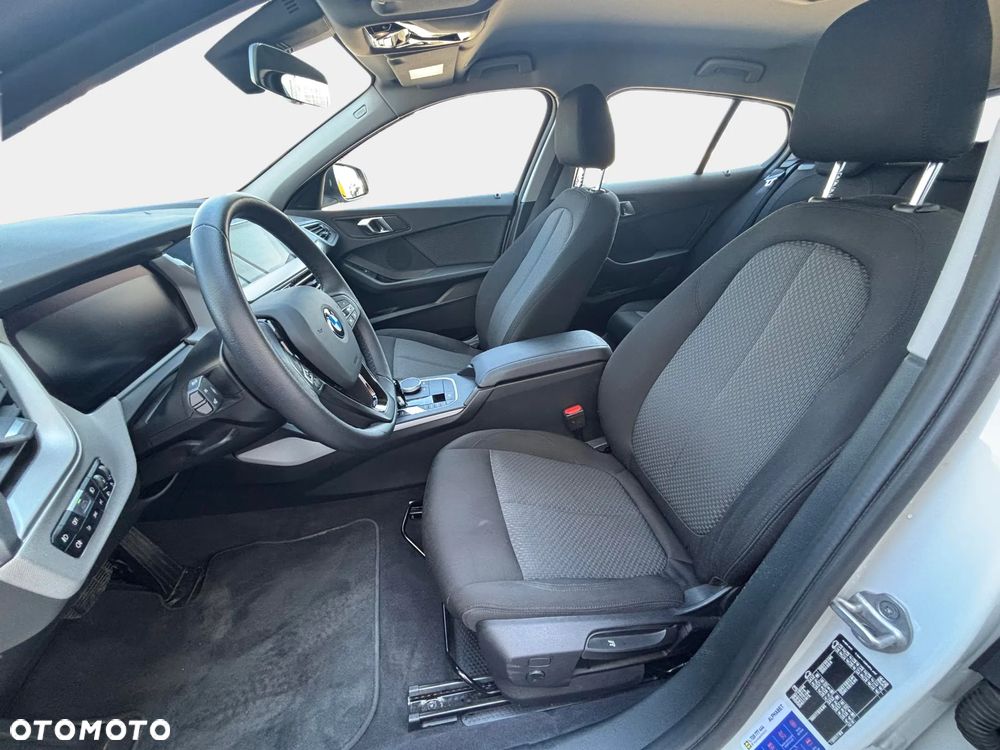 BMW Seria 1 118i Advantage - 18