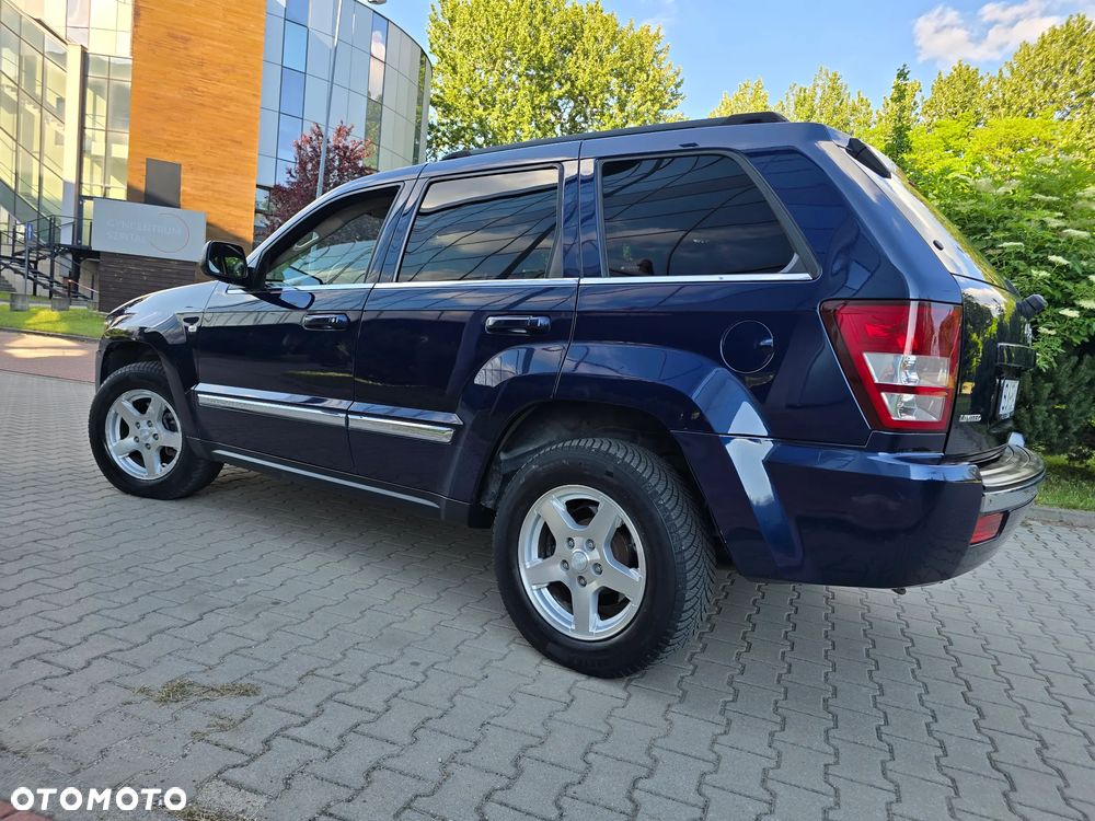 Jeep Grand Cherokee 3.0 CRD Laredo - 29