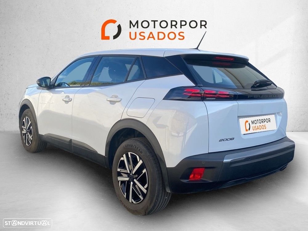 Peugeot 2008 - 7