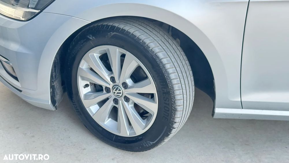 Volkswagen Golf 1.6 TDI SCR Comfortline - 30