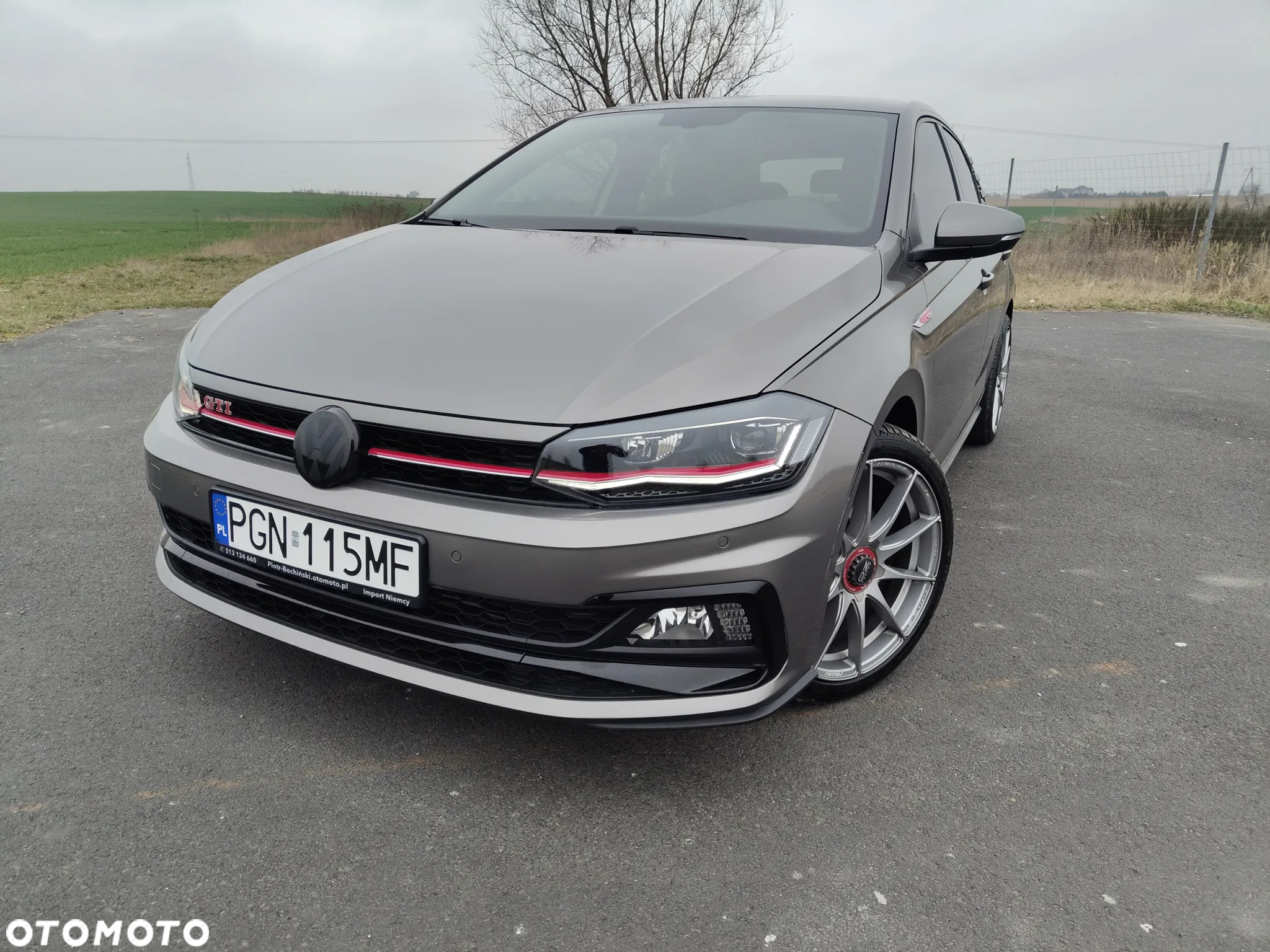 Volkswagen Polo 2.0 TSI DSG OPF GTI - 10