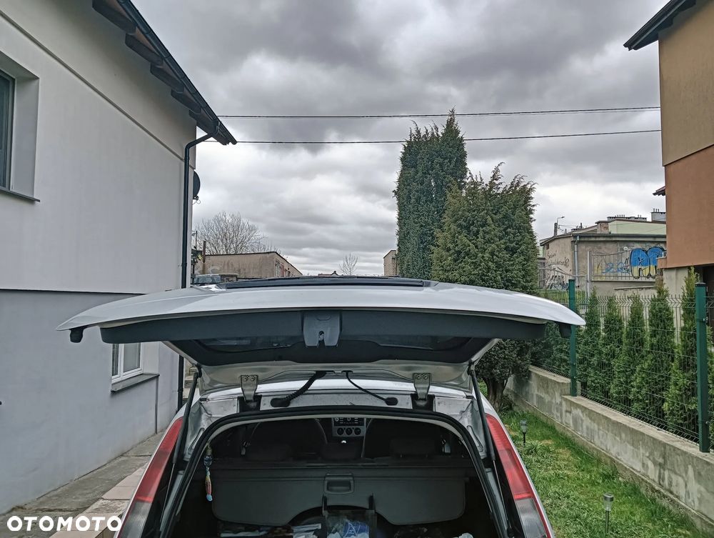 Ford Focus 1.6 TDCi DPF Ambiente - 10