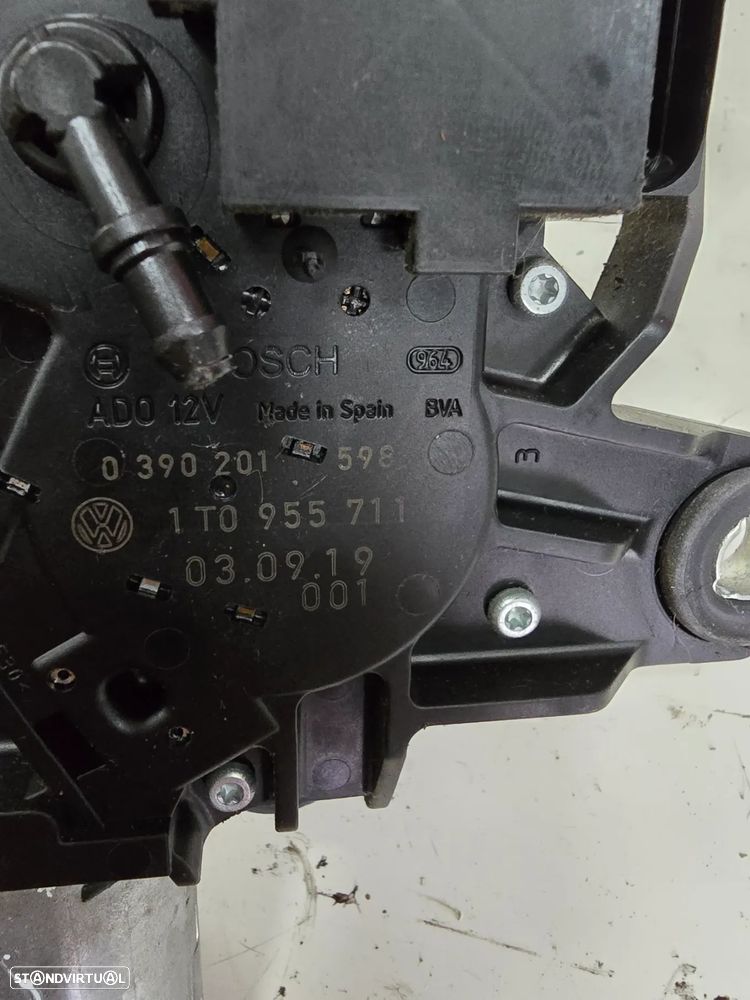 Motor limpa vidro trás VW Toutan 2006 ref: 0390201598 / 1TO 955 711 - 2