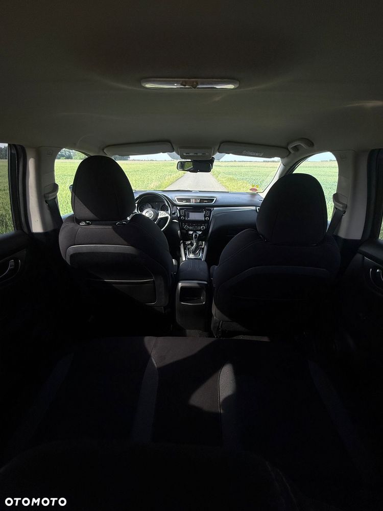 Nissan Qashqai 1.2 DIG-T N-Connecta Xtronic - 12