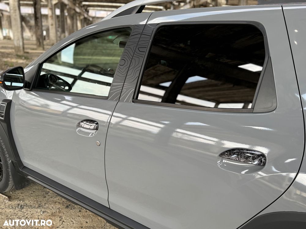 Dacia Duster 1.2 TCe 4WD Prestige jante 17" - 6