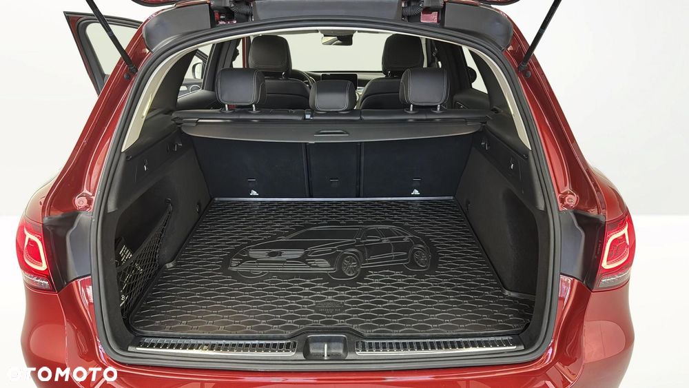 Mercedes-Benz GLC 300 d 4-Matic - 19