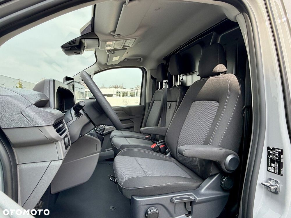 Volkswagen Transporter Furgon silnik: 2,0 l TDI 150 KM / skrzynia biegów: 6-biegowa manualna rozstaw osi: 3500 mm - 22