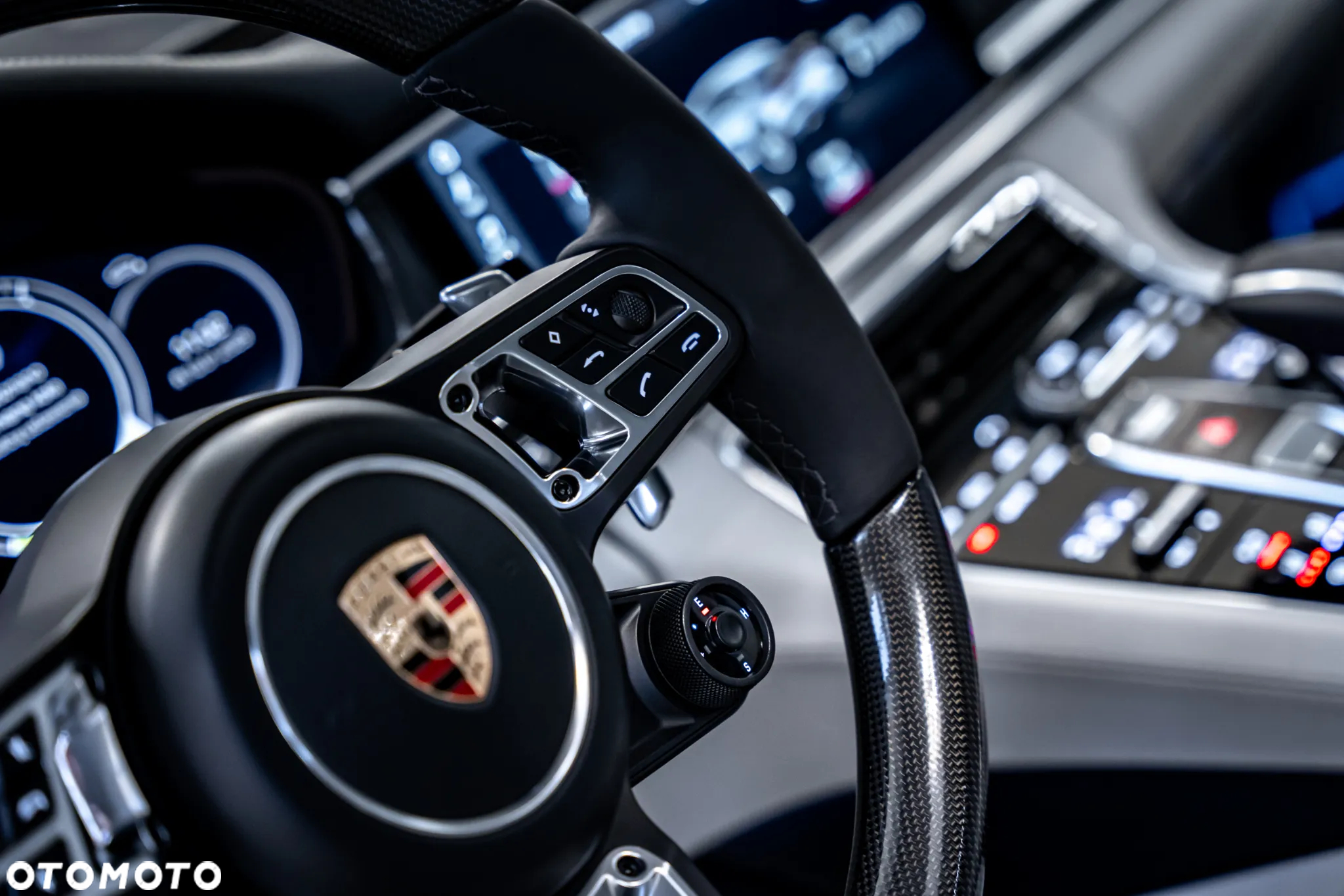 Porsche Panamera - 23