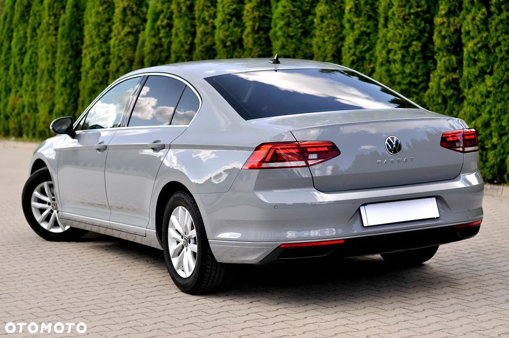 Volkswagen Passat 2.0 TDI EVO Business DSG - 5