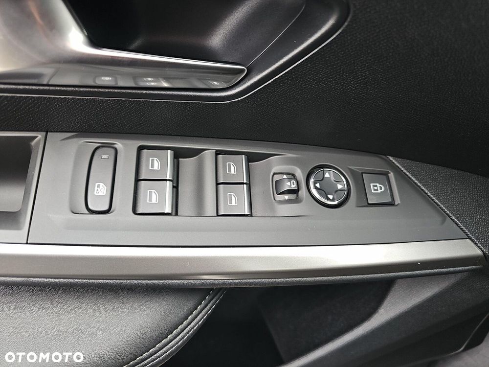 Peugeot 3008 - 25