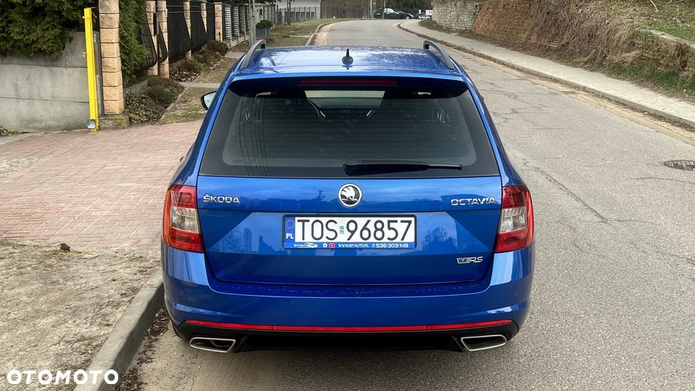 Skoda Octavia 2.0 TDI DSG RS - 16