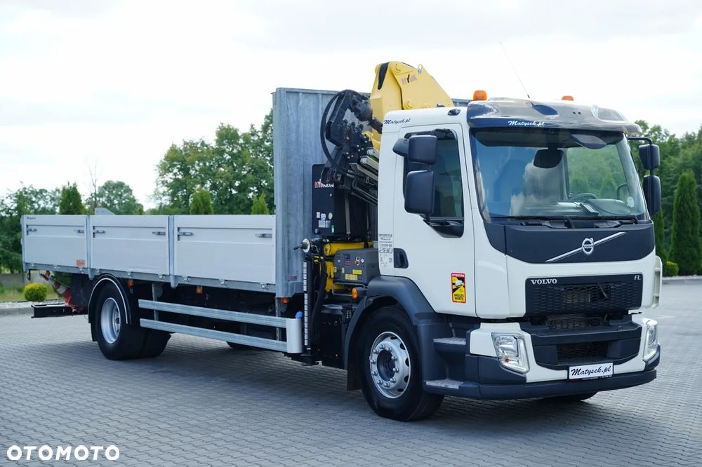 Volvo FL 280 / 4x2 / SKRZYNIOWY - 7,2 M / HDS HYVA CRANE HB 150- 10 M / MAX UDŹWIG 5 200 KG / ROTATOR / PILOT / KAMERA / EURO 6 - 13