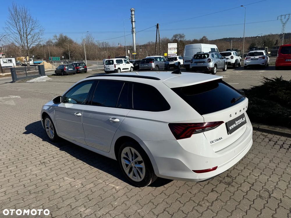 Skoda Octavia - 8
