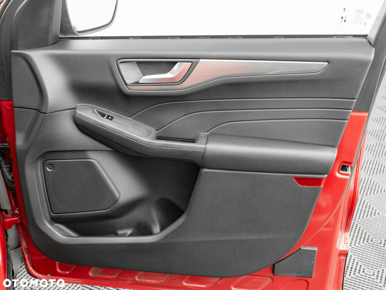 Ford Kuga 1.5 EcoBoost FWD Titanium - 30