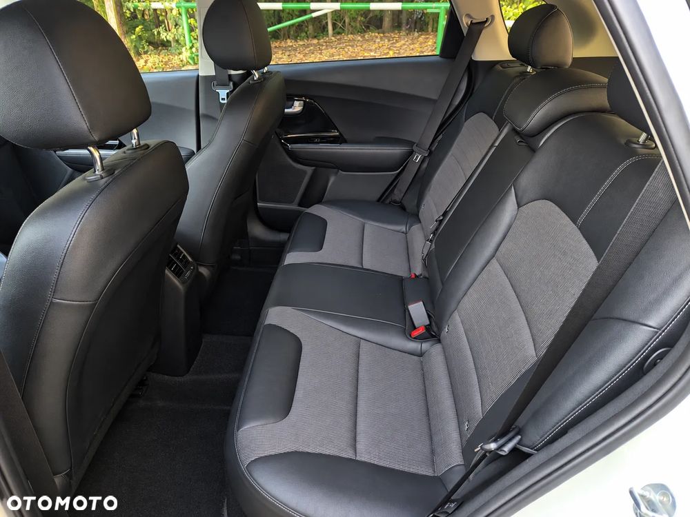 Kia Niro 1.6 GDI HEV 2WD OPF Spirit - 18