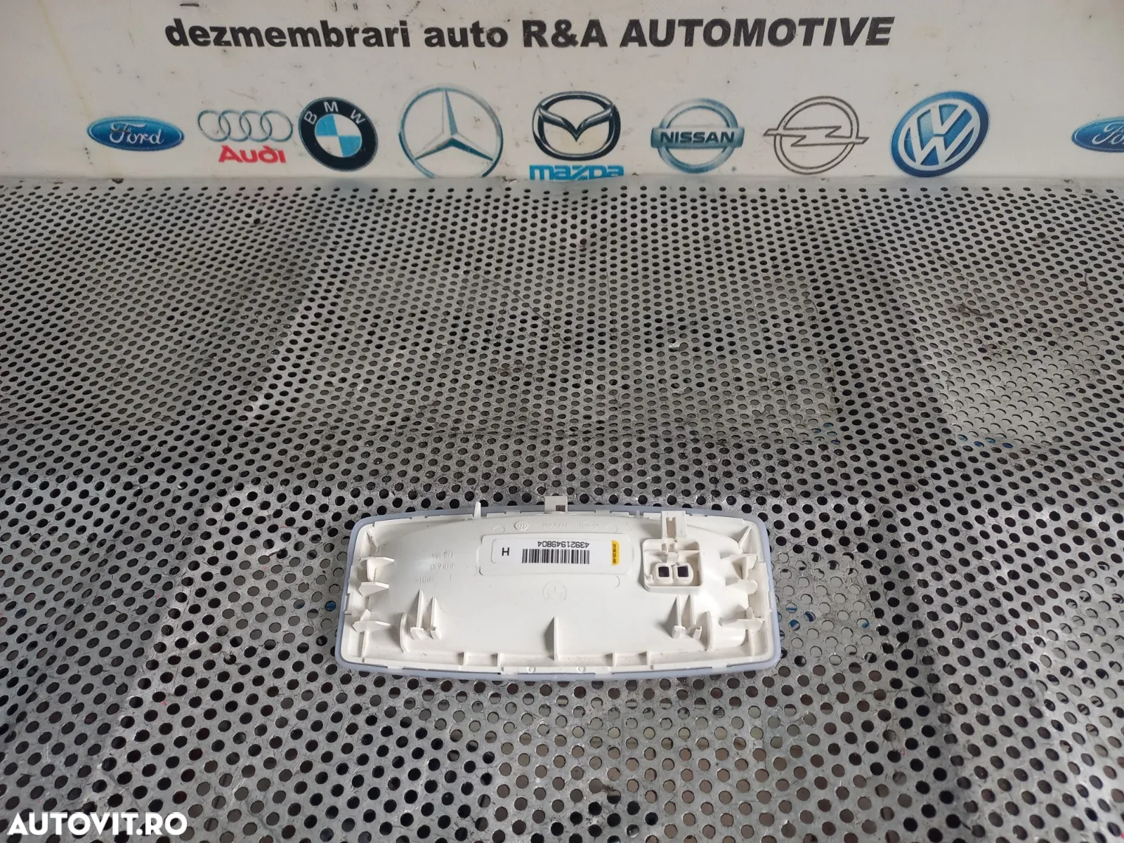 Plafoniera Spate Bmw F30 Originala - Dezmembrari Arad - 6