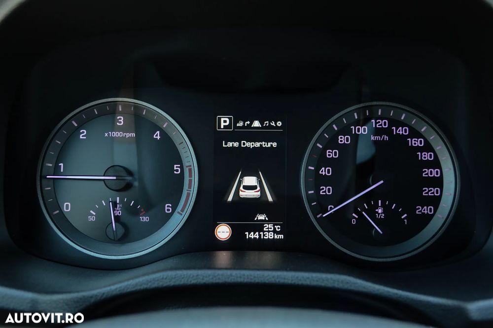 Hyundai Tucson blue 1.7 CRDi 2WD DCT Premium - 7