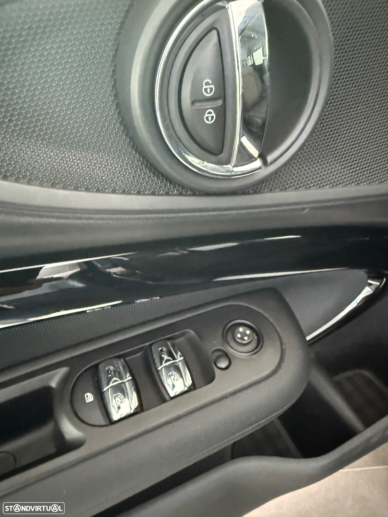 MINI Clubman One D - 8