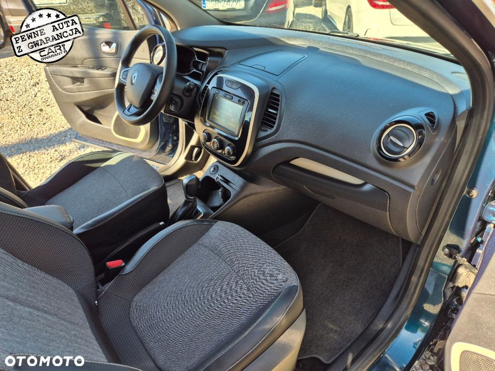 Renault Captur - 22