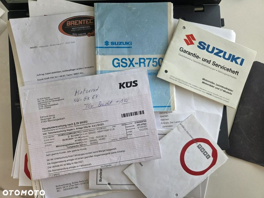 Suzuki GSX-R - 2