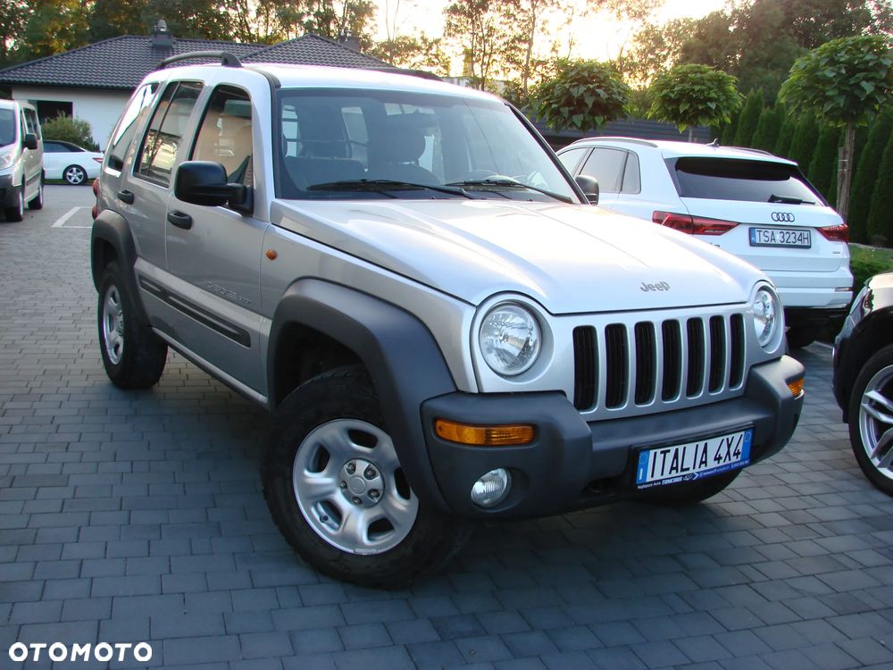 Jeep Cherokee 2.5L CRD Sport - 2